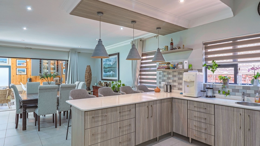 3 Bedroom Property for Sale in Boschdal North West